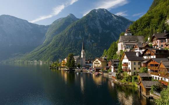 Hallstatt-travel-austria-1 Hallstatt-travel-austria-1