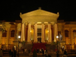 Teatro Massimo nel periodo di natale