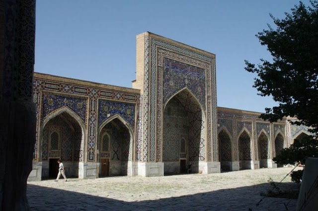 impressive_architecture_of_iran_24jpg