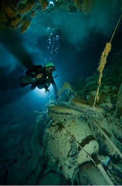 underwater-caves-in-bahamas20